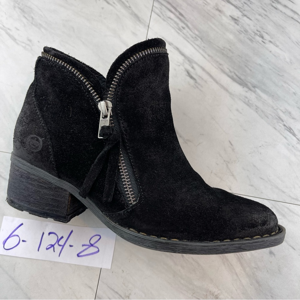 •Born Women's Montoro Black Booties Zip Ankle Boots Size 6 M